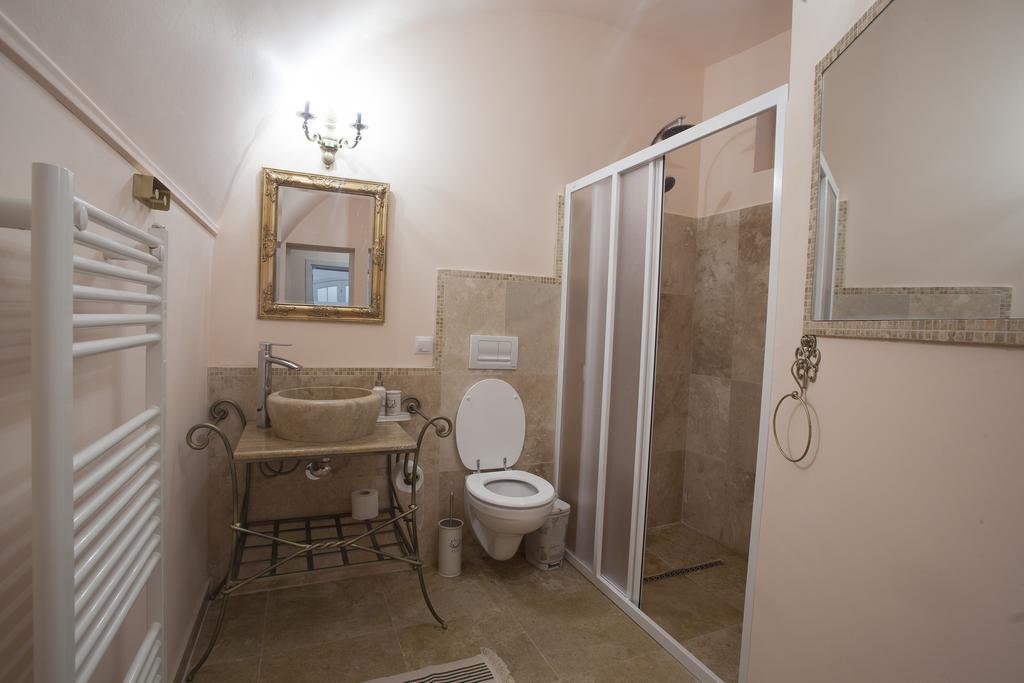 Green Door Apartment Sibiu Bilik gambar