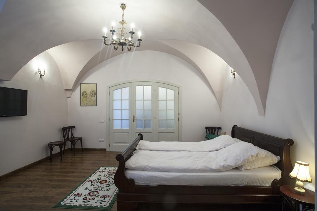 Green Door Apartment Sibiu Bilik gambar