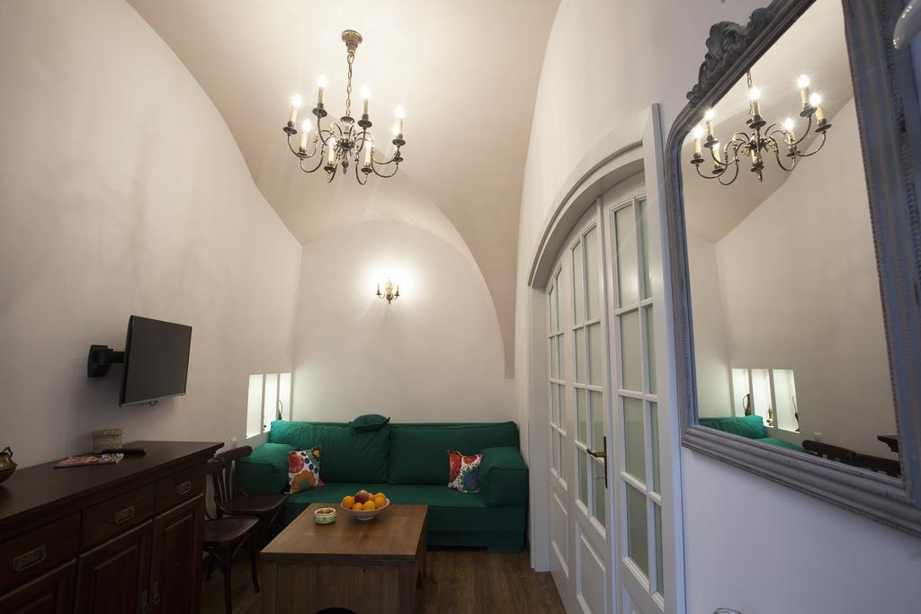 Green Door Apartment Sibiu Bilik gambar